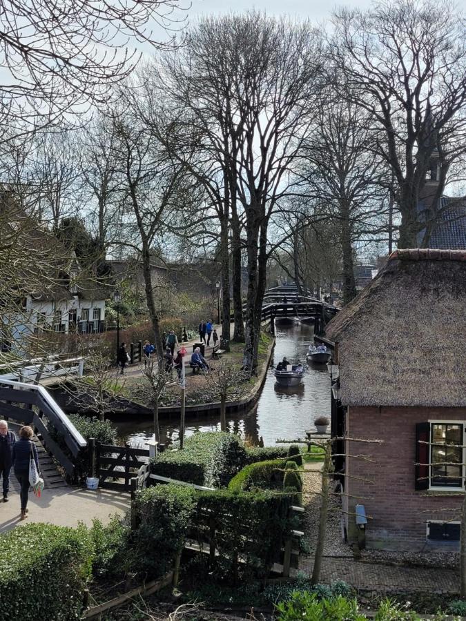 B&B Villa Giethoorn - Canalview, Privacy & Parking Exteriör bild